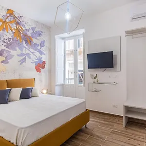  Bed & Breakfast Flower Italy