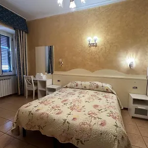 *** Guest house Near Termini Station Italy