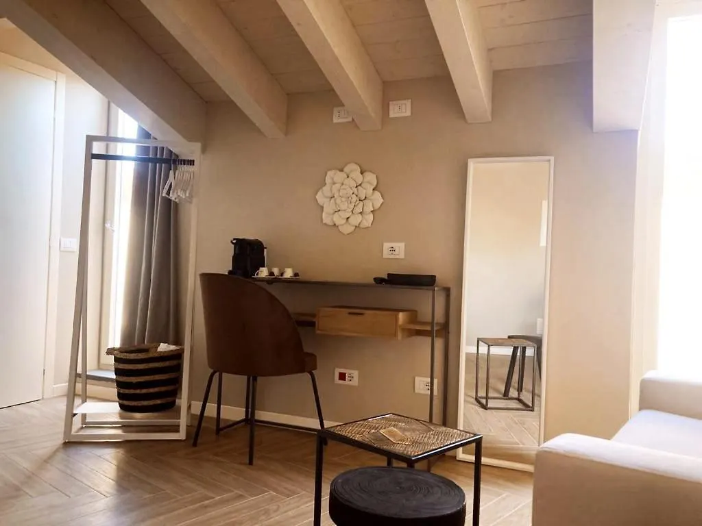Gatto Bianco Rooms 42 Bergamo